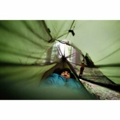 Amazonas Ultra-Light Traveller Tarp - Groen -Msr Gear Shop amazonas ultra light traveller tarp green 10 1508549
