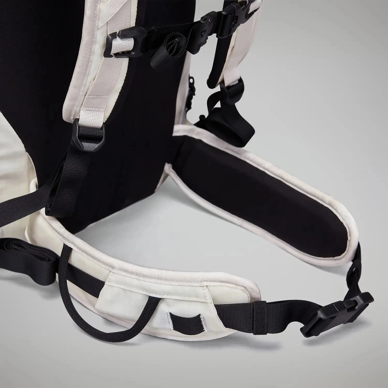 Berghaus MTN Guide 45+ Backpack - Vaporous Grey Berghaus MTN Guide 45+ Backpack - Vaporous Grey -Msr Gear Shop berghaus mtn guide 45 rucksack grey 03 1353744