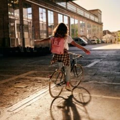 FJÄLLRÄVEN Fjällräven Kånken Rainbow Rugzak - Cobalt Blue -Msr Gear Shop fjaellraeven kanken rainbow backpack 5 1420084