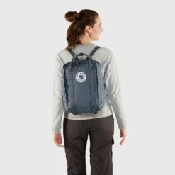 FJÄLLRÄVEN Fjällräven Tree-Kanken Rugzak - Cloud Grey 11 FJÄLLRÄVEN Fjällräven Tree-Kanken Rugzak - Cloud Grey -Msr Gear Shop fjaellraeven tree kanken backpack 5 1131302
