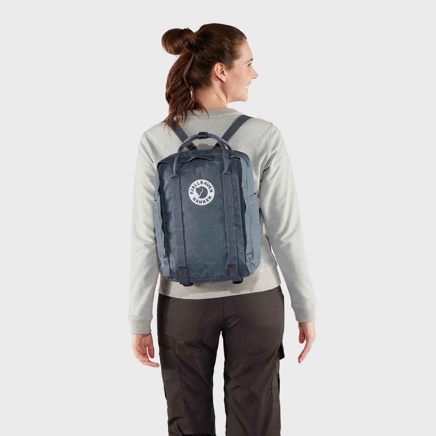 Fjällräven Tree-Kanken Rugzak - cloud grey FJÄLLRÄVEN Fjällräven Tree-Kanken Rugzak - Cloud Grey -Msr Gear Shop fjaellraeven tree kanken backpack 5 1131302