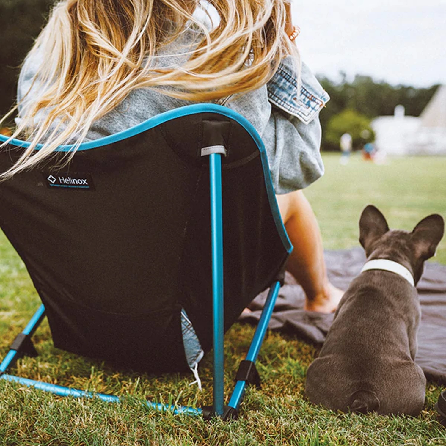 Helinox Incline Festival Chair - blue bandanna quilt - black Helinox Incline Festival Chair - Blue Bandanna Quilt - Black -Msr Gear Shop helinox incline festival chair blue bandanna quilt black 1 1182405