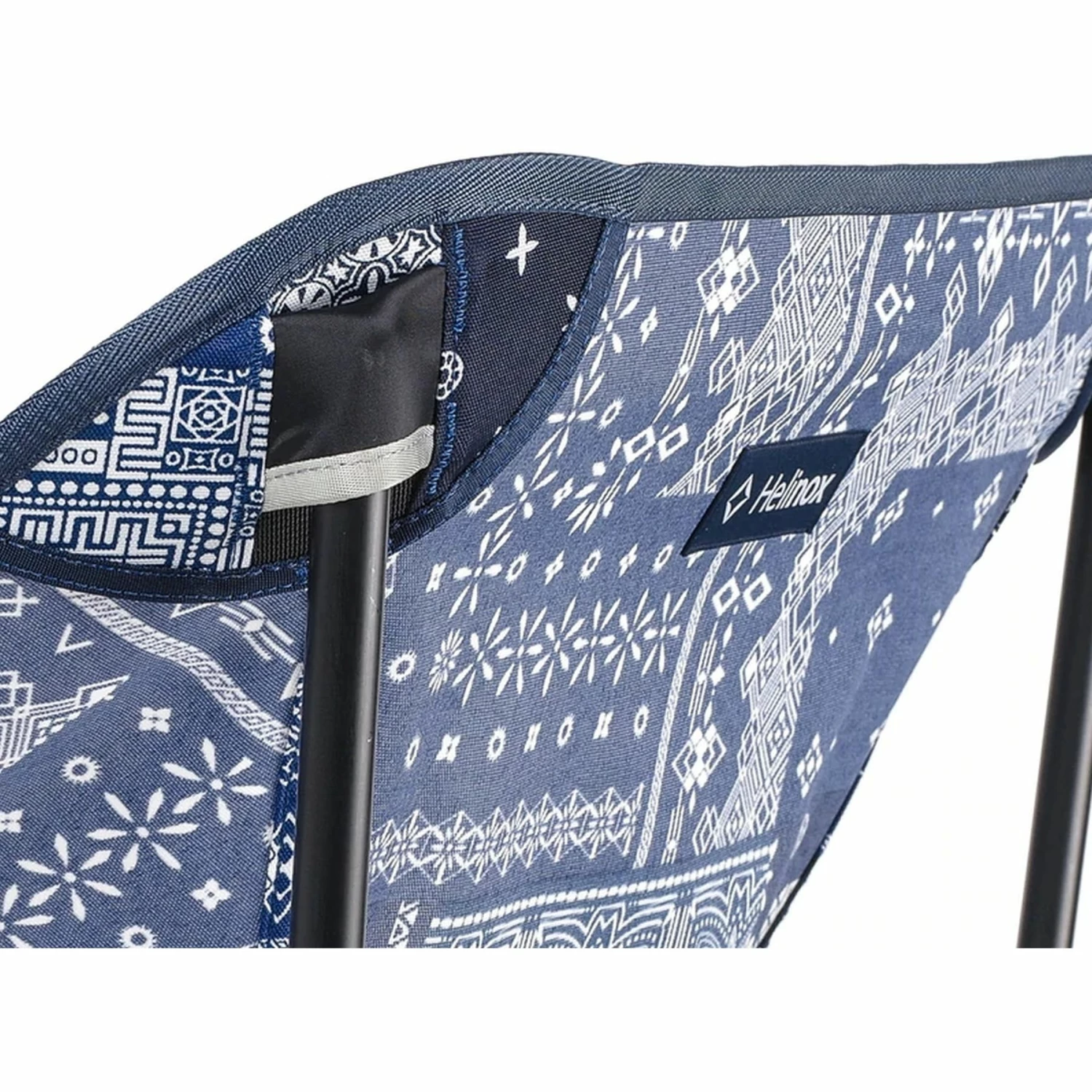 Helinox Incline Festival Chair - blue bandanna quilt - black Helinox Incline Festival Chair - Blue Bandanna Quilt - Black -Msr Gear Shop helinox incline festival chair blue bandanna quilt black 3 1182403
