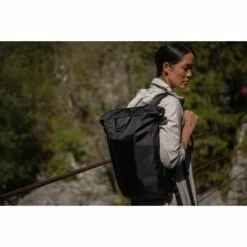 Jack Wolfskin Helsinki Rolltop Rugzak - Ultra Black -Msr Gear Shop jack wolfskin helsinki 5 1435646