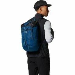 Mountain Hardwear UL 20 Rugzak - Light Cactus -Msr Gear Shop mountain hardwear ul 20 backpack dark caspian 6 1378693