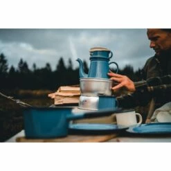 Nordisk Madam Blå 1.5L Koffiepot - Sky Blue -Msr Gear Shop nordisk madam coffee pot 8 1450563