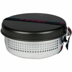 Trangia Storm Cooker 27-2 UL - Stove System With Kettle 5 Trangia Storm Cooker 27-2 UL - Stove System With Kettle -Msr Gear Shop trangia stormcooker example 836170 1
